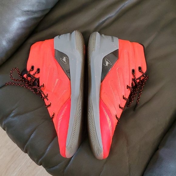 UNDER ARMOUR SC SHOES